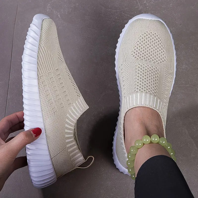 Atmungsaktive Damen-Sneaker mit verstärktem Fußbett - Image 11