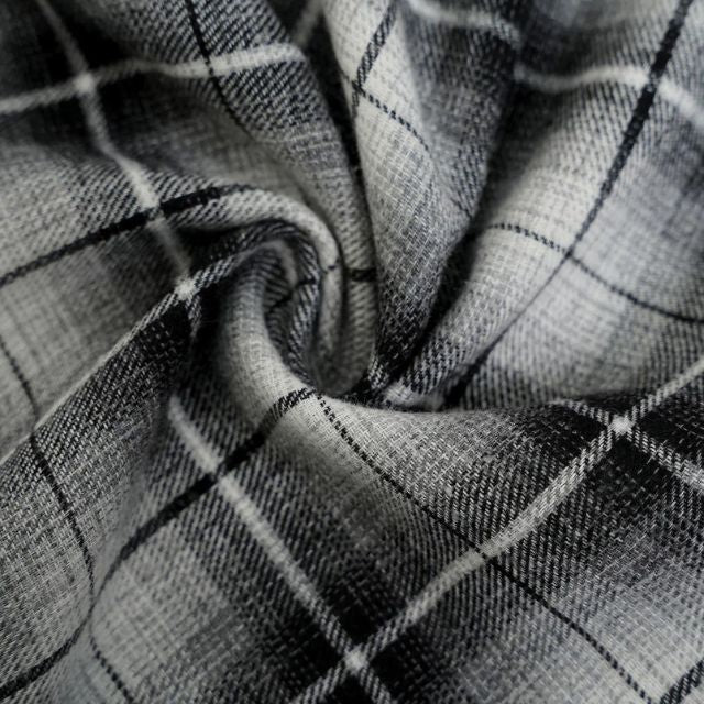Kariertes Hemdkleid mit Gürtel und Knopfdetails - Image 47