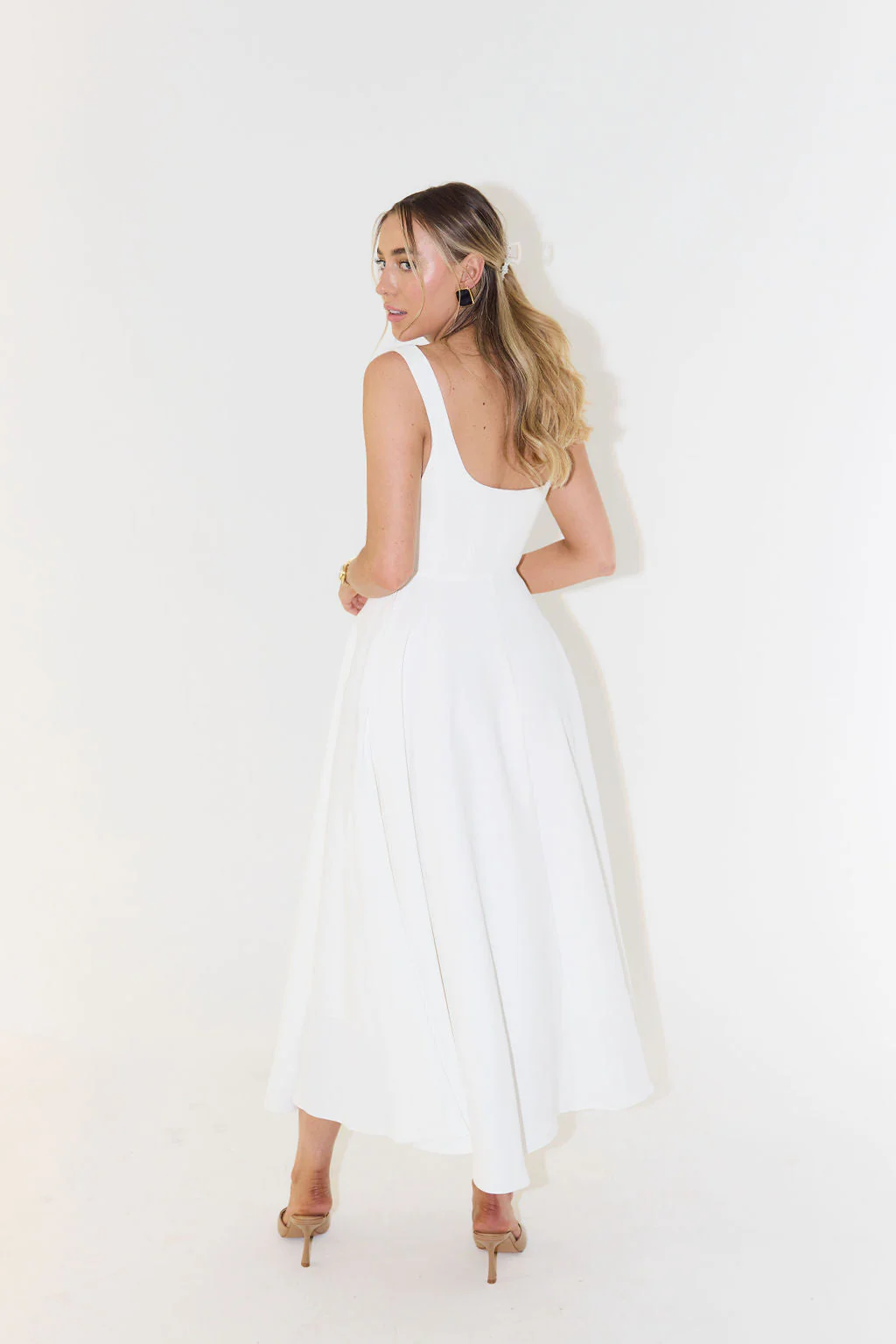 Midikleid mit quadratischem Ausschnitt - Image 3