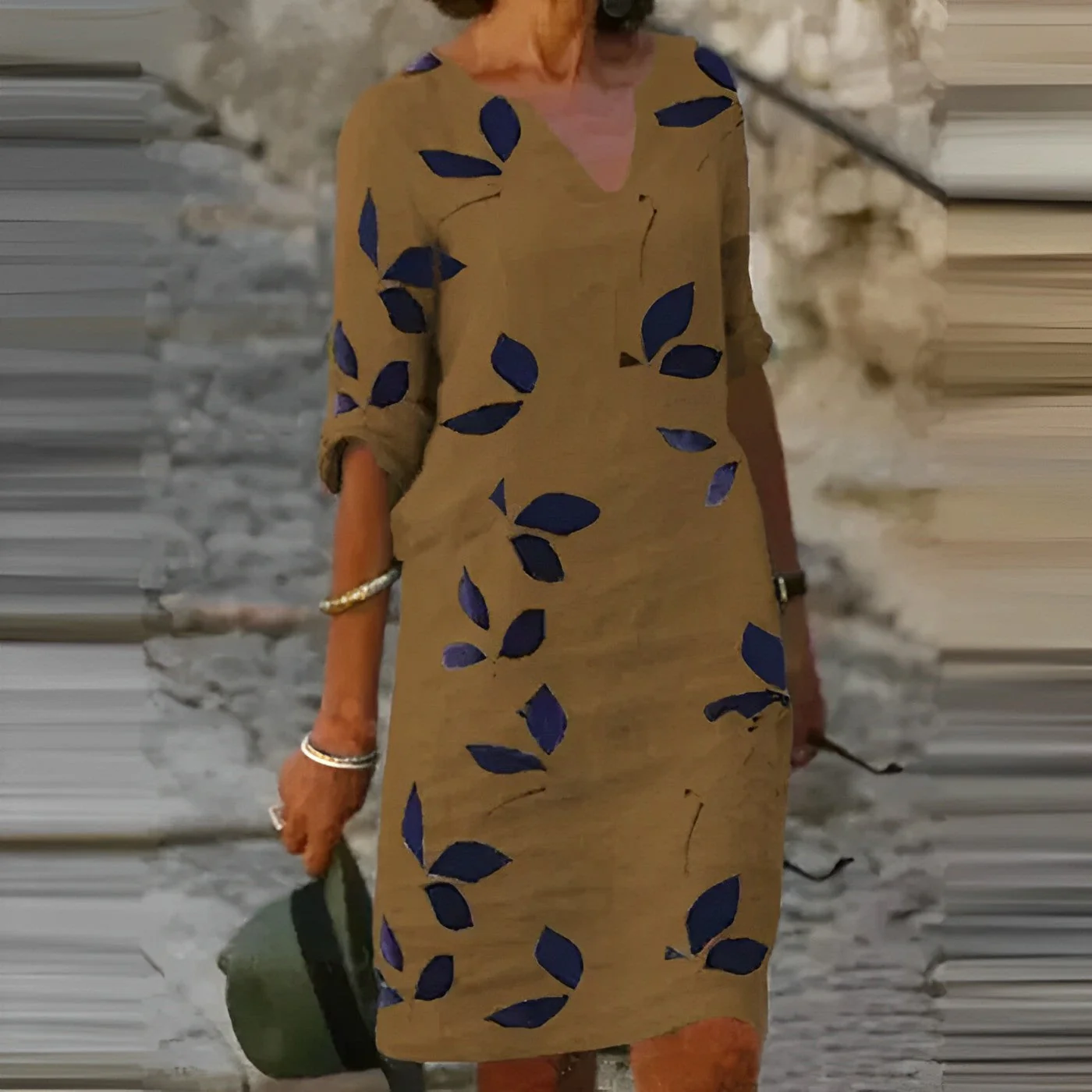 Heidi-Mode | Atemberaubendes Damen-Sommerkleid mit Blätterdruck - Image 3