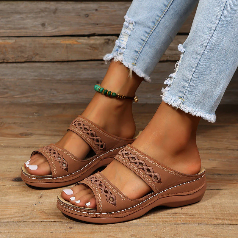 Heidi-Mode | Bequeme Orthopädische Sandalen Ideal für Komfort und Unterstützung - Image 4