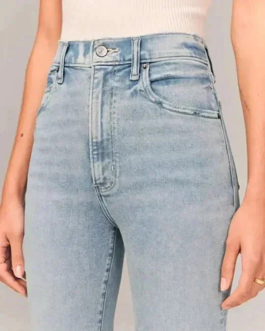 Heidi-Mode | Bootcut Jeans mit Shaping-Effekt - Image 4