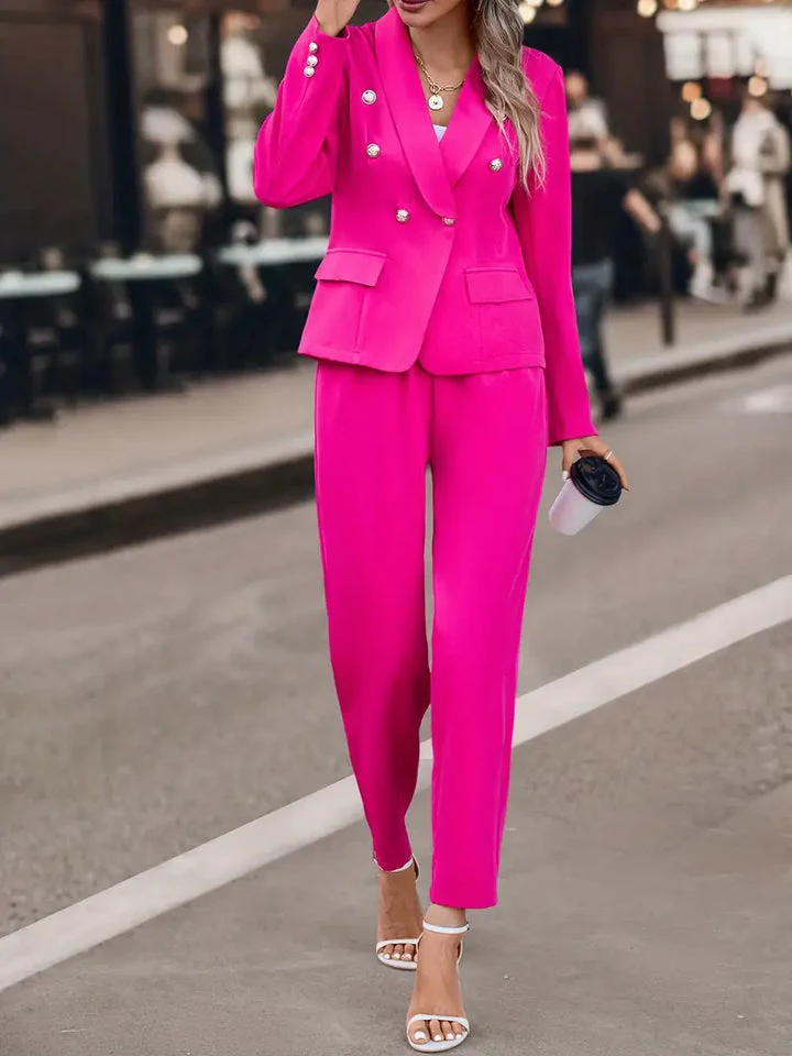 Schickes zweireihiges Set aus Blazer mit Schalkragen und Hose - Image 2