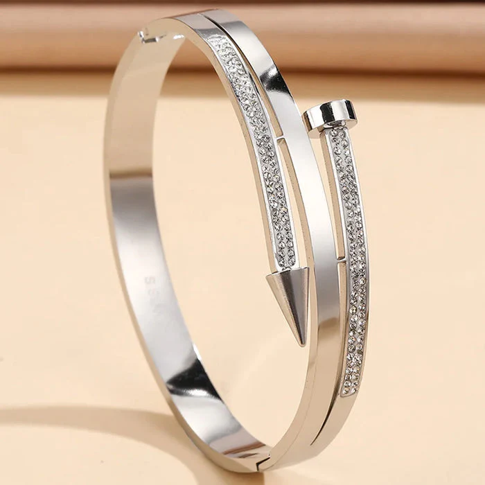 Doppellagiges Armband mit Strassverzierung - Image 4