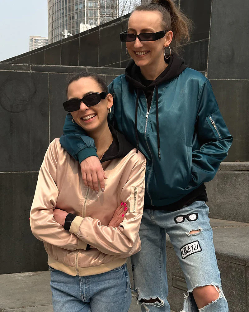 Heidi-Mode | Klassische Bomberjacke mit Taschen für Frauen - Image 24