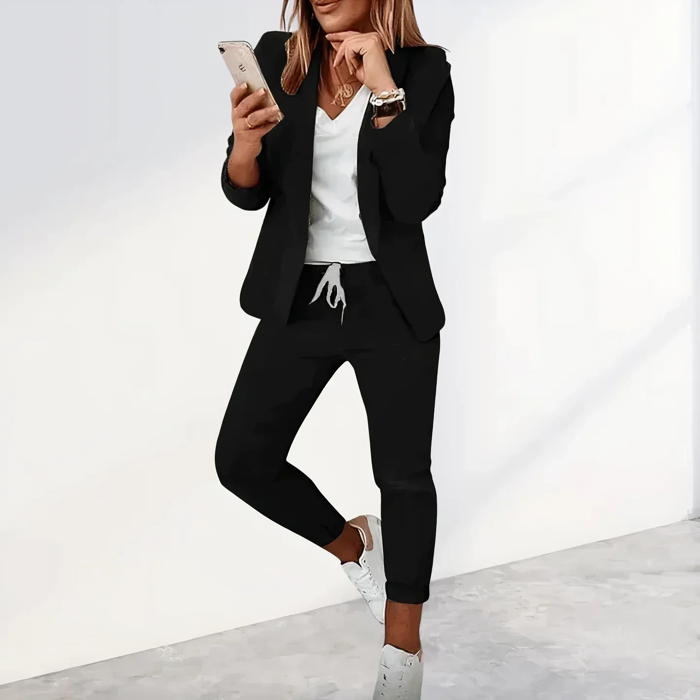 Heidi-Mode | Lässiges Blazer und Jogginghosen-Set - Image 4