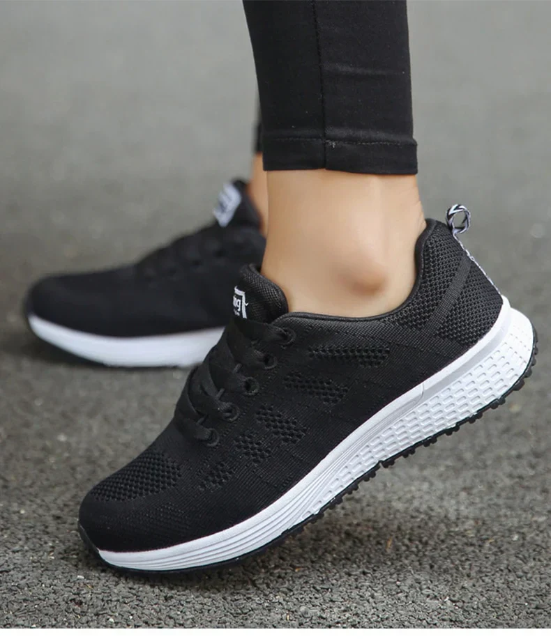 Heidi-Mode | Leichte Turnschuhe aus Mesh - Image 6