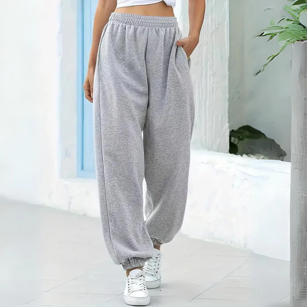 Lässige Jogginghose - Image 13